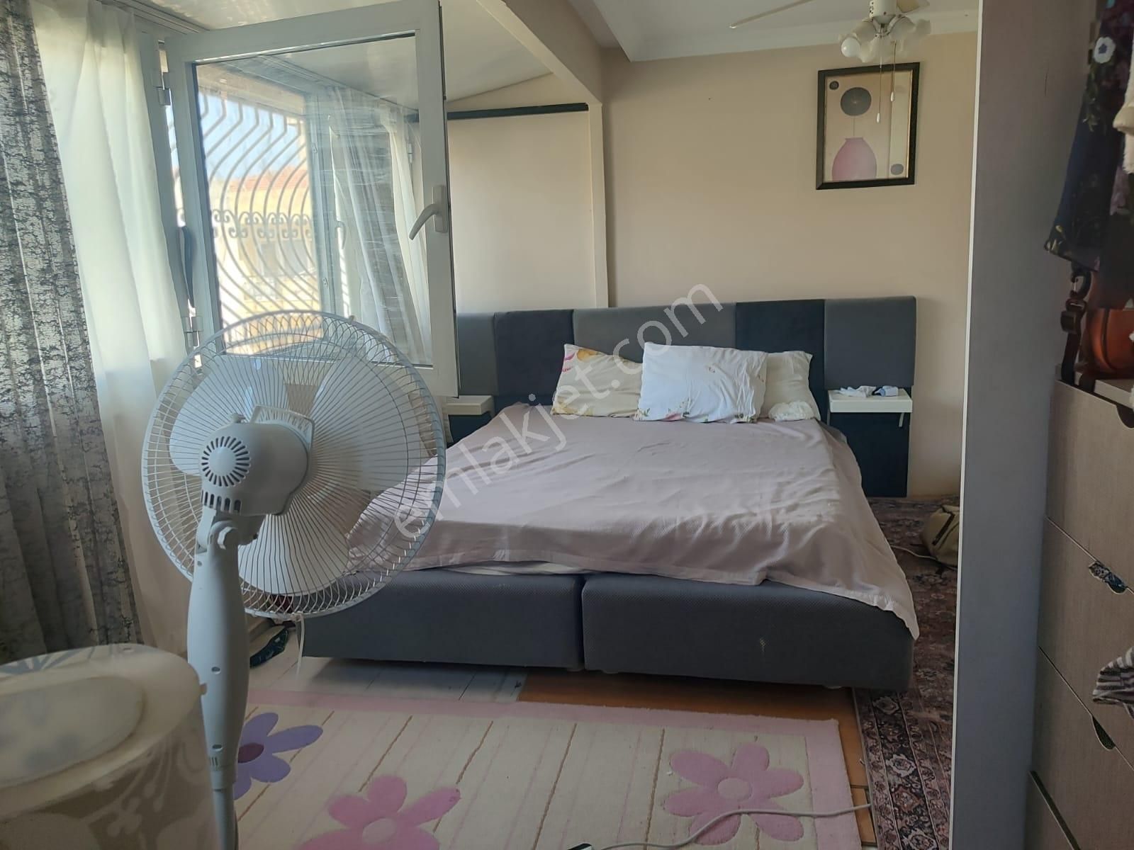 Karşıyaka Mirzanil İlkokulu Yanı Satılık 3+1 Daire - Görsel 7