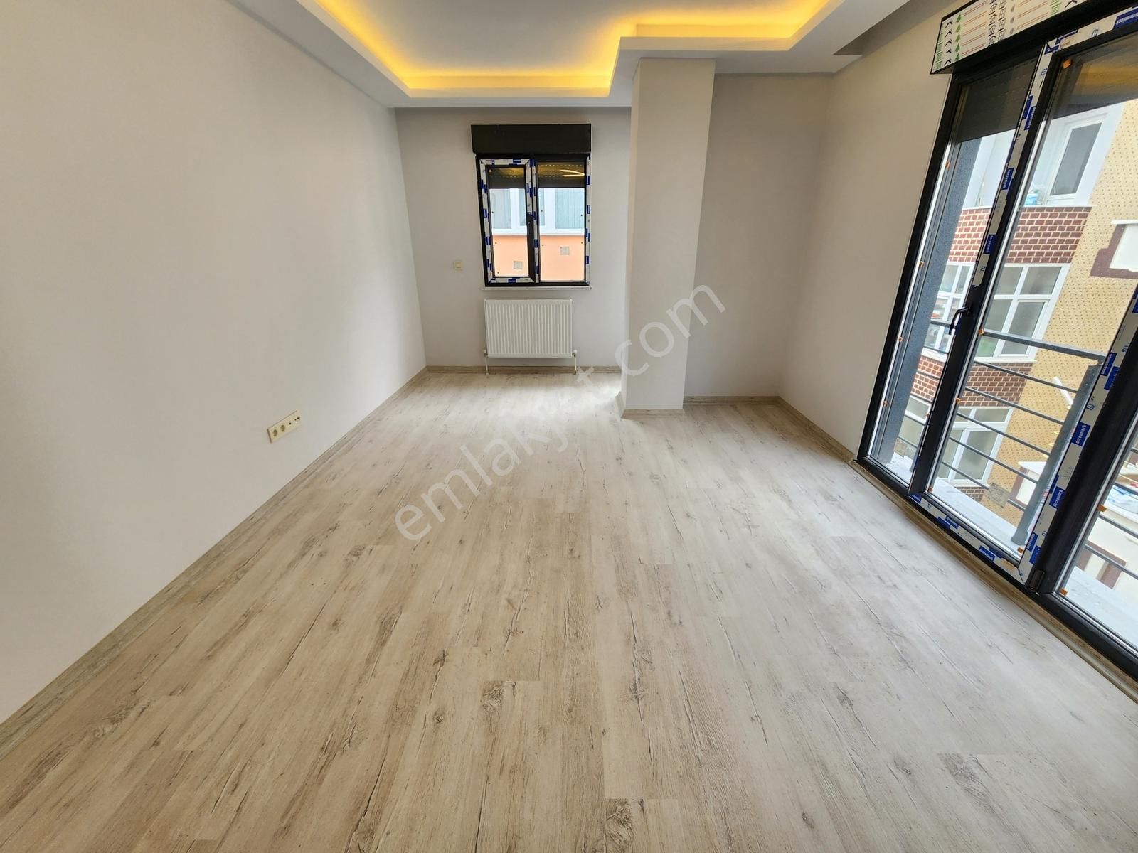 Anka'dan Ümraniye İstiklal Sıfır Lüks Bina 2+1 Taşınmaya Hazır - Görsel 5