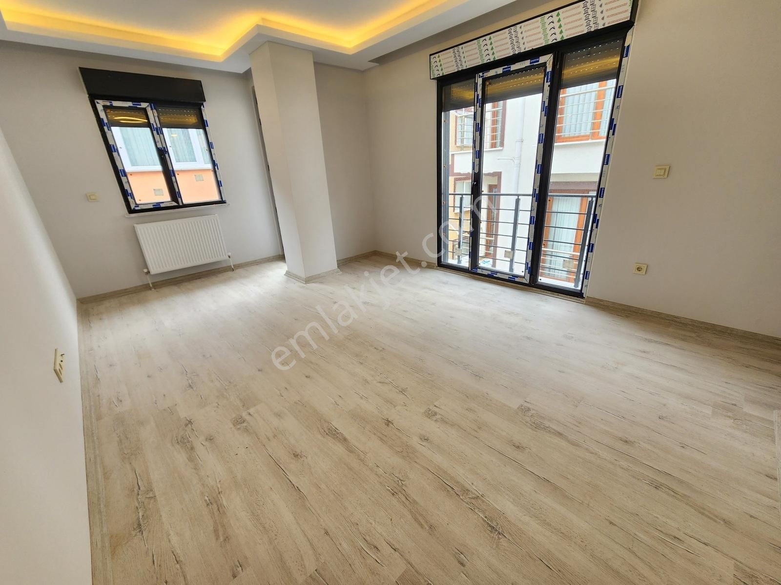 Anka'dan Ümraniye İstiklal Sıfır Lüks Bina 2+1 Taşınmaya Hazır - Görsel 18