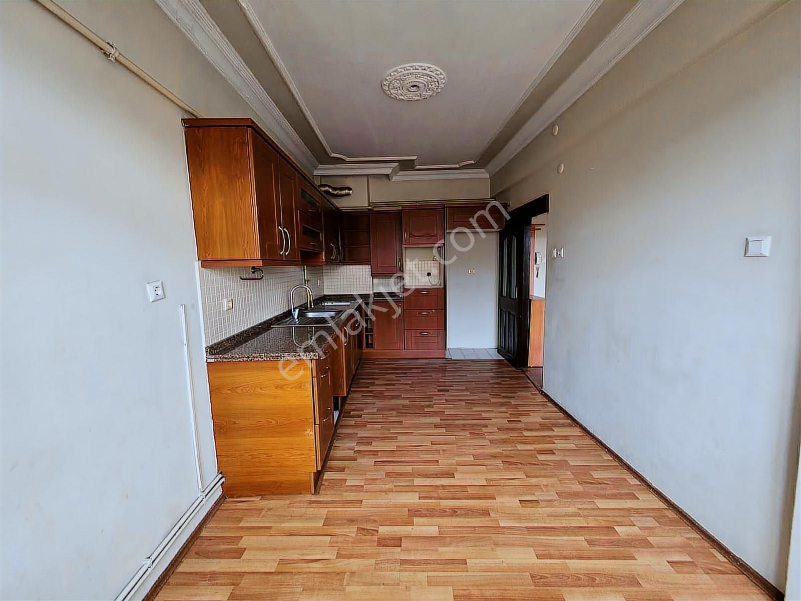 Ermax Gayrimenkul Güvencesiyle Kiralık Daire - Görsel 16