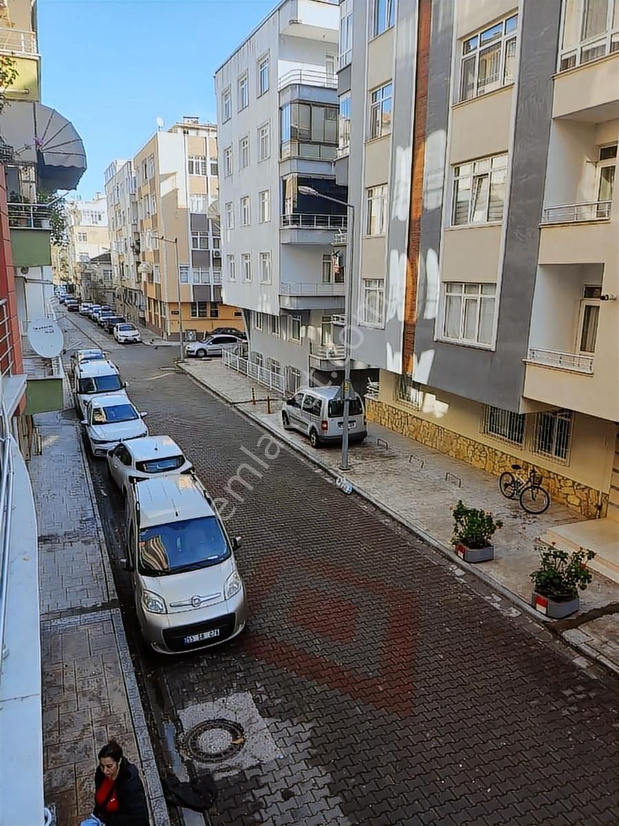 Denizevleri Sahil Tarafında Geniş 2+1 Daire - Görsel 9