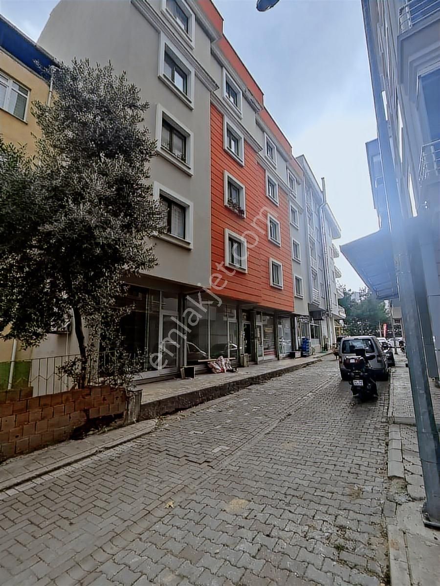 Denizevleri Sahil Tarafında Geniş 2+1 Daire - Görsel 12