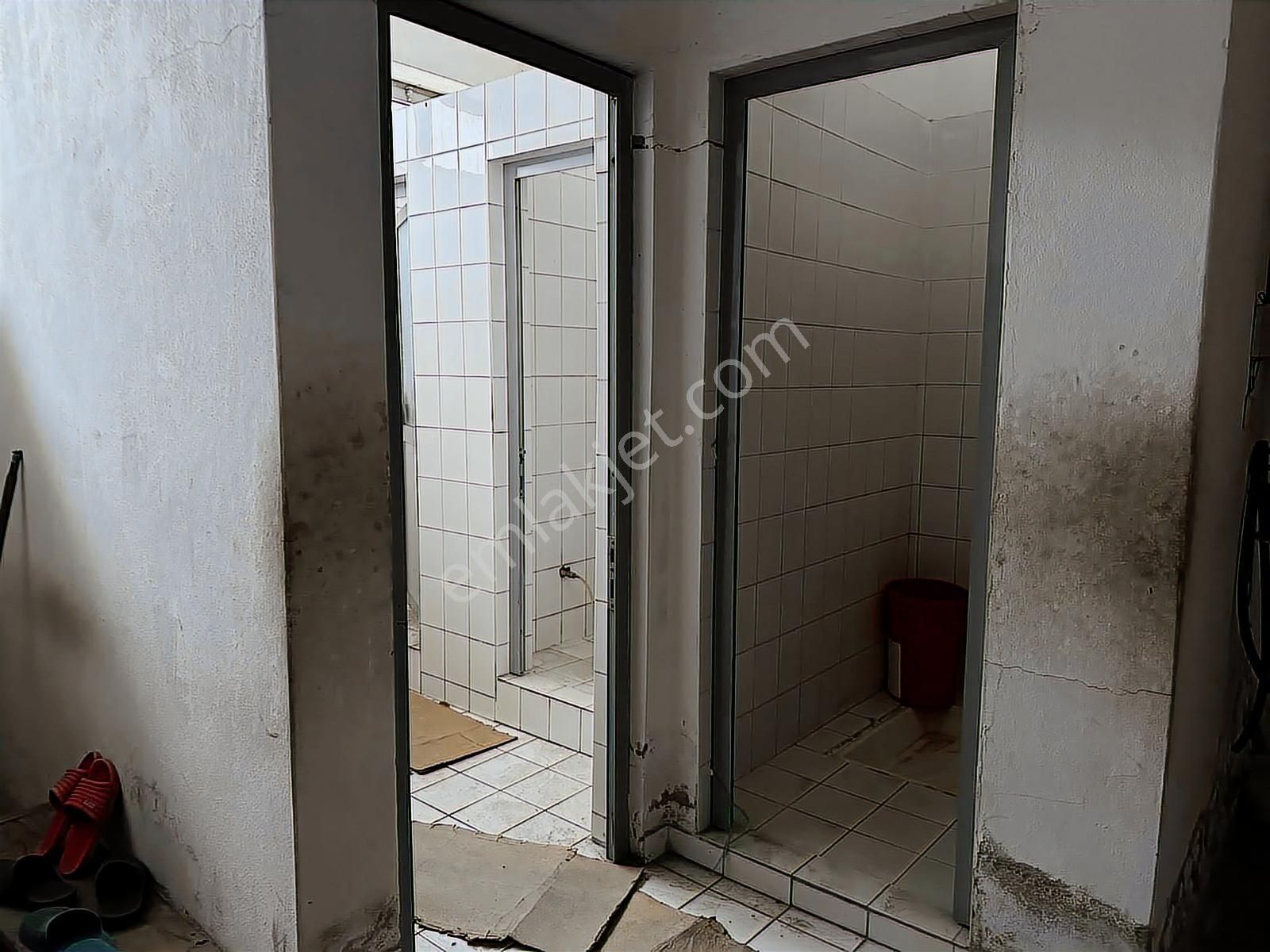 Toybelen'de Anayola Cephe 2430 M² İki Katlı Kiralık Ticari Bina - Görsel 19