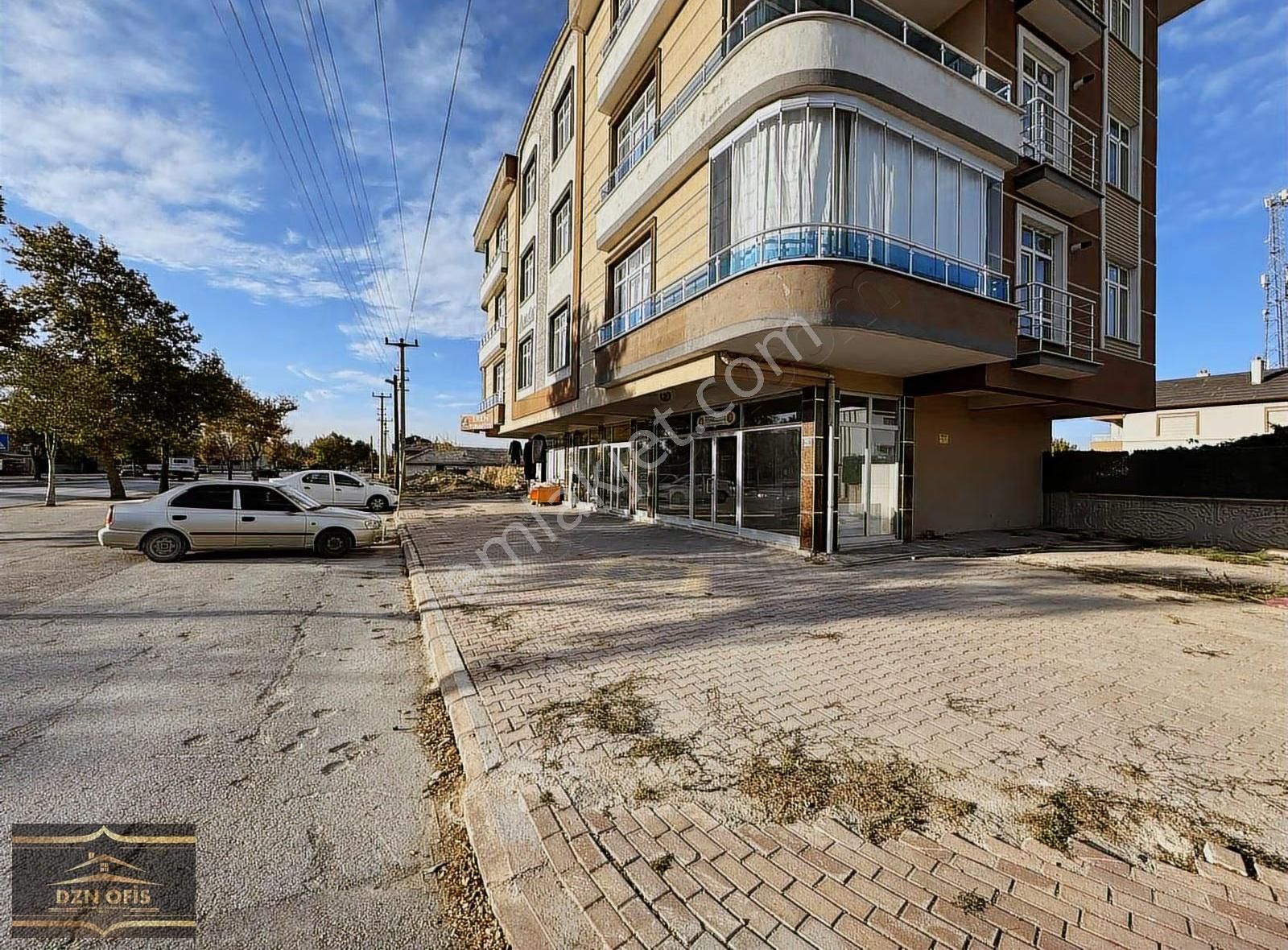 İstiklal Mah.zirve Düğün Salonu Yakını Saraçoğlu Cad. Cepheli - Görsel 8