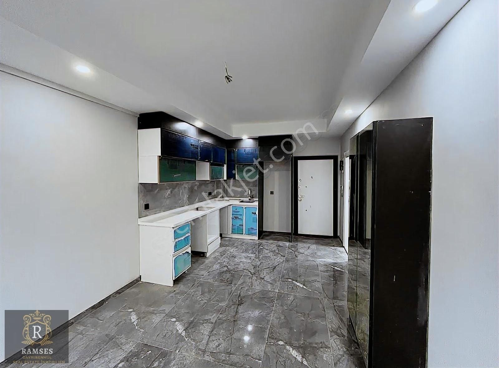 Manavgat Kuzılot Mahallesinde Satılık 1+1daire