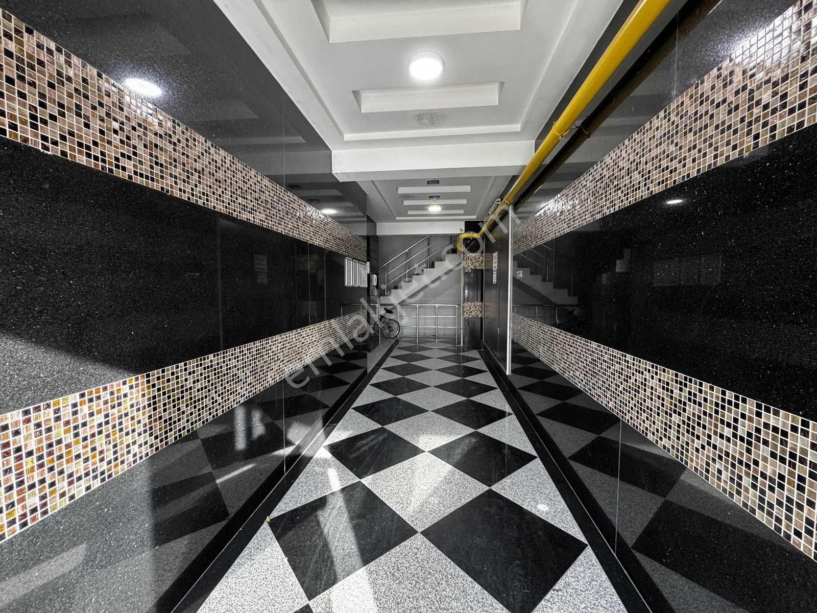 Atakum Türkiş Tramvay Cephe,medical Park Çaprazı Geniş Ofis - Görsel 2