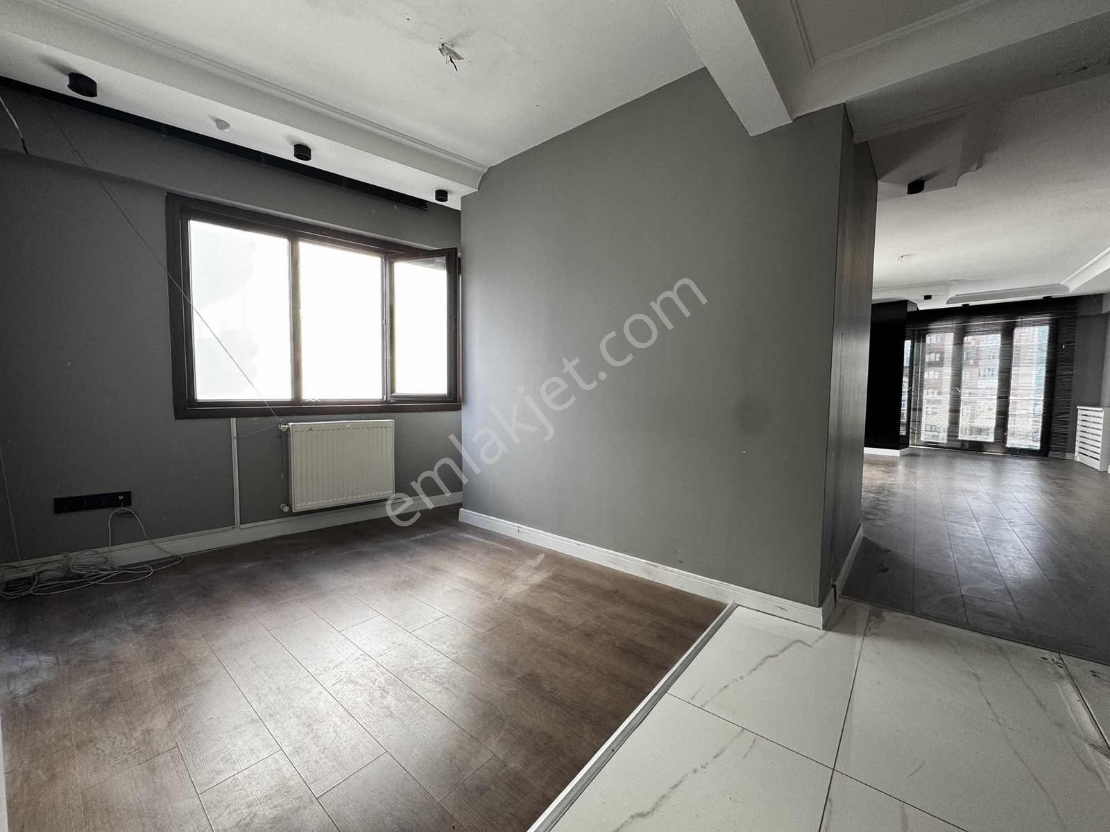 Atakum Türkiş Tramvay Cephe,medical Park Çaprazı Geniş Ofis - Görsel 4