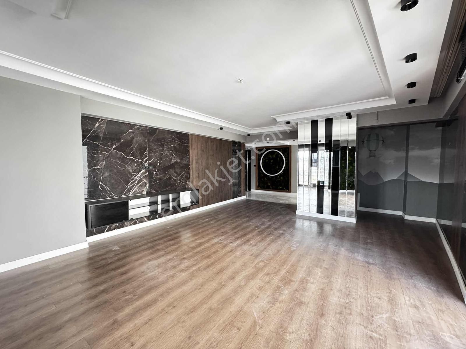 Atakum Türkiş Tramvay Cephe,medical Park Çaprazı Geniş Ofis - Görsel 31