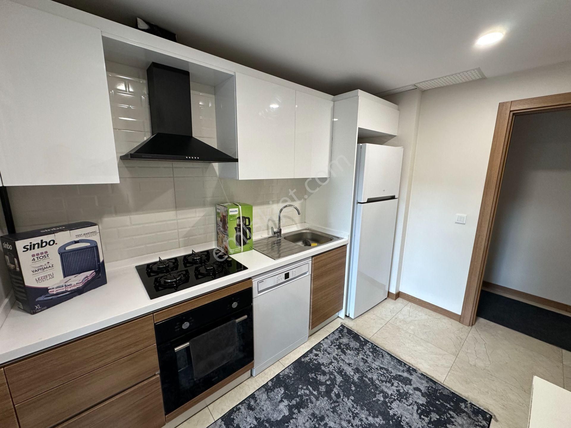 Zeytinburnu Loca Mahal Sitesi Peyzaj Manzaralı 2+1 Eşyalı Daire - Görsel 6