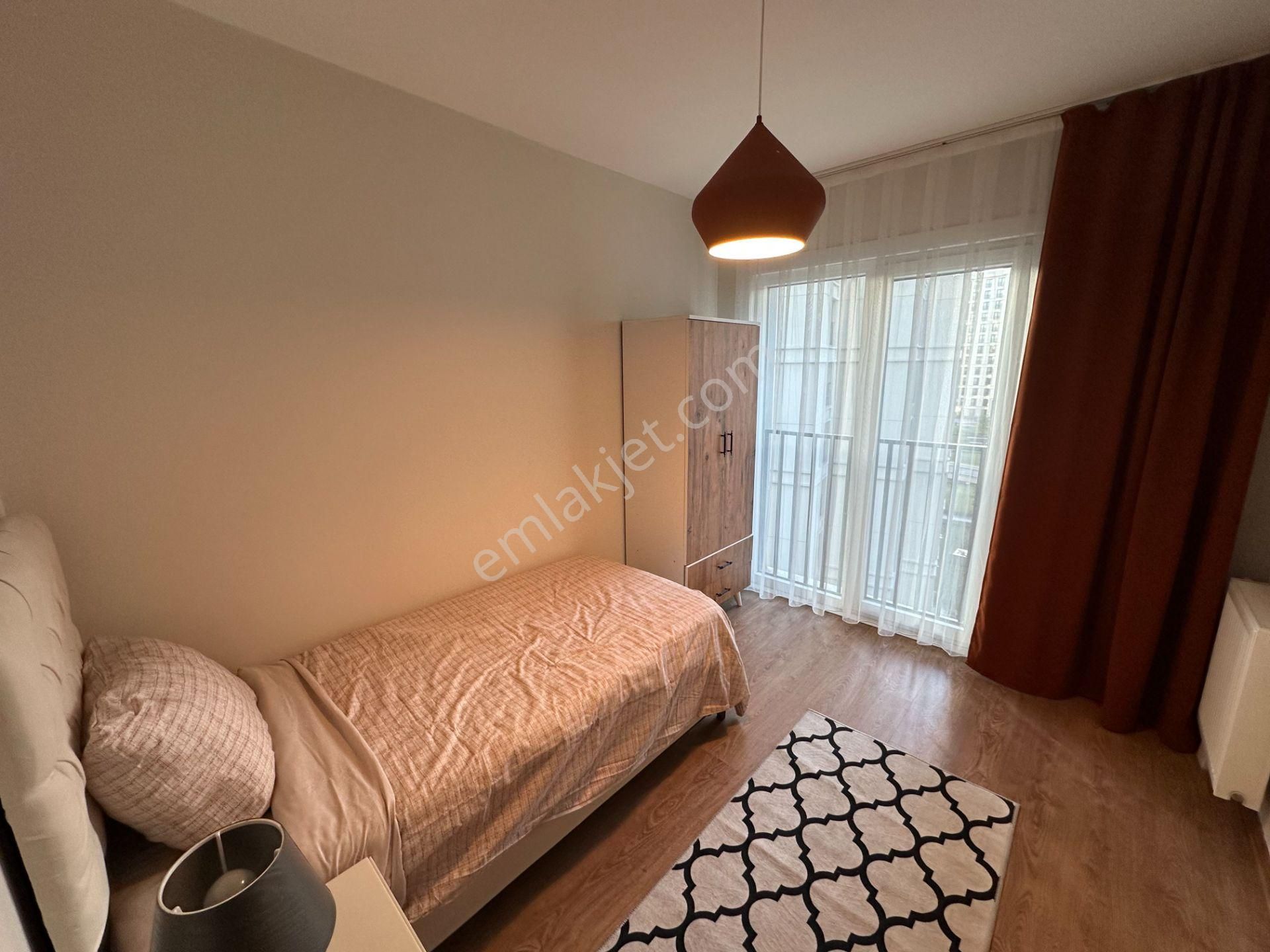 Zeytinburnu Loca Mahal Sitesi Peyzaj Manzaralı 2+1 Eşyalı Daire - Görsel 15