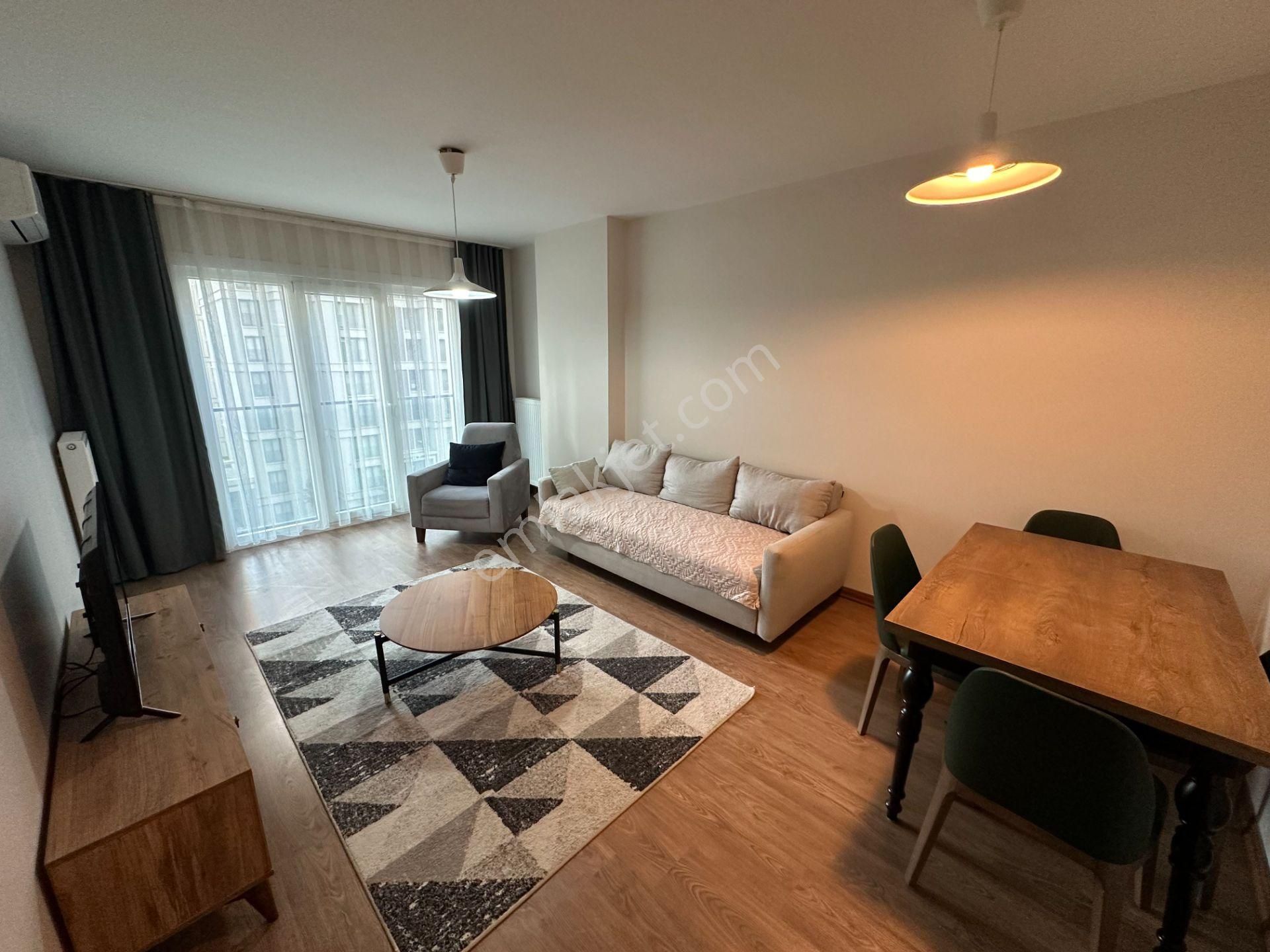 Zeytinburnu Loca Mahal Sitesi Peyzaj Manzaralı 2+1 Eşyalı Daire - Görsel 3