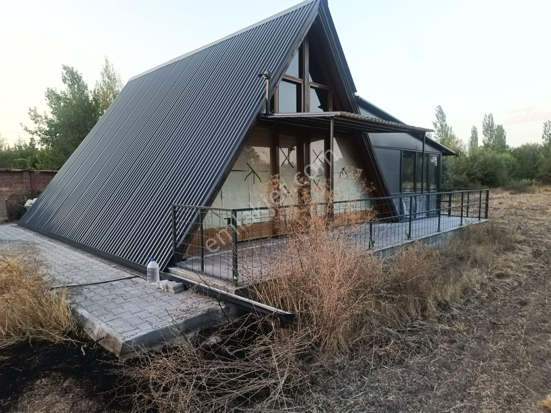 Çorum Merkez'e 28km Otoyola 2km 1.500m2 Bahçeli Sıfır Bungalow - Görsel 2