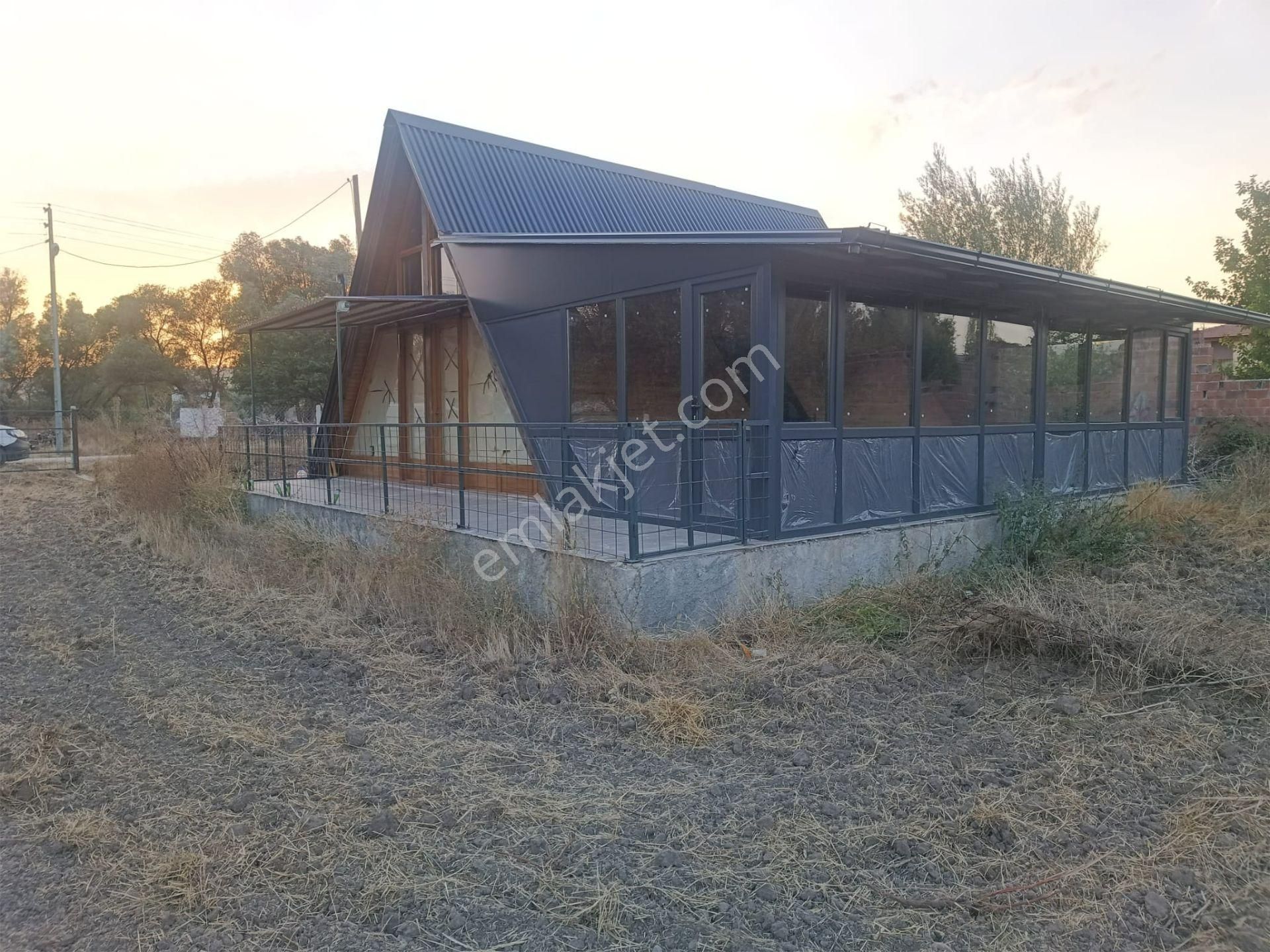 Çorum Merkez'e 28km Otoyola 2km 1.500m2 Bahçeli Sıfır Bungalow - Görsel 3