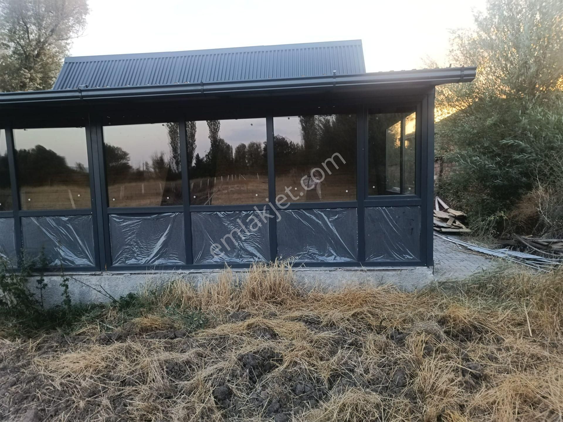 Çorum Merkez'e 28km Otoyola 2km 1.500m2 Bahçeli Sıfır Bungalow - Görsel 5