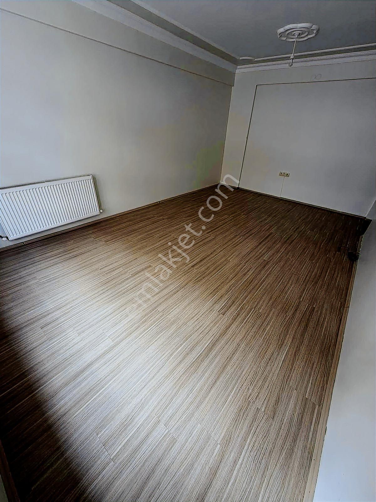 Fazelden Tramvaya Yürüme Mesafesinde Asansörlü İskanlı 2 + 1 - Görsel 22