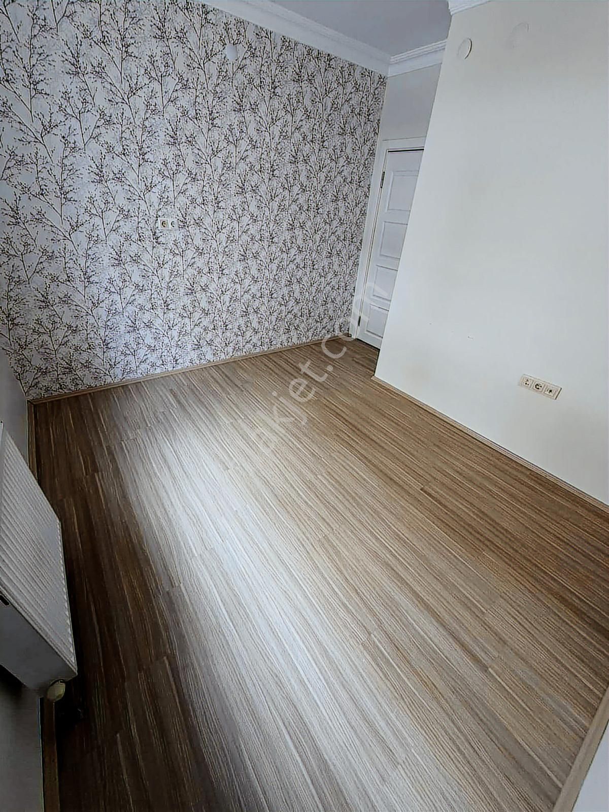 Fazelden Tramvaya Yürüme Mesafesinde Asansörlü İskanlı 2 + 1 - Görsel 3