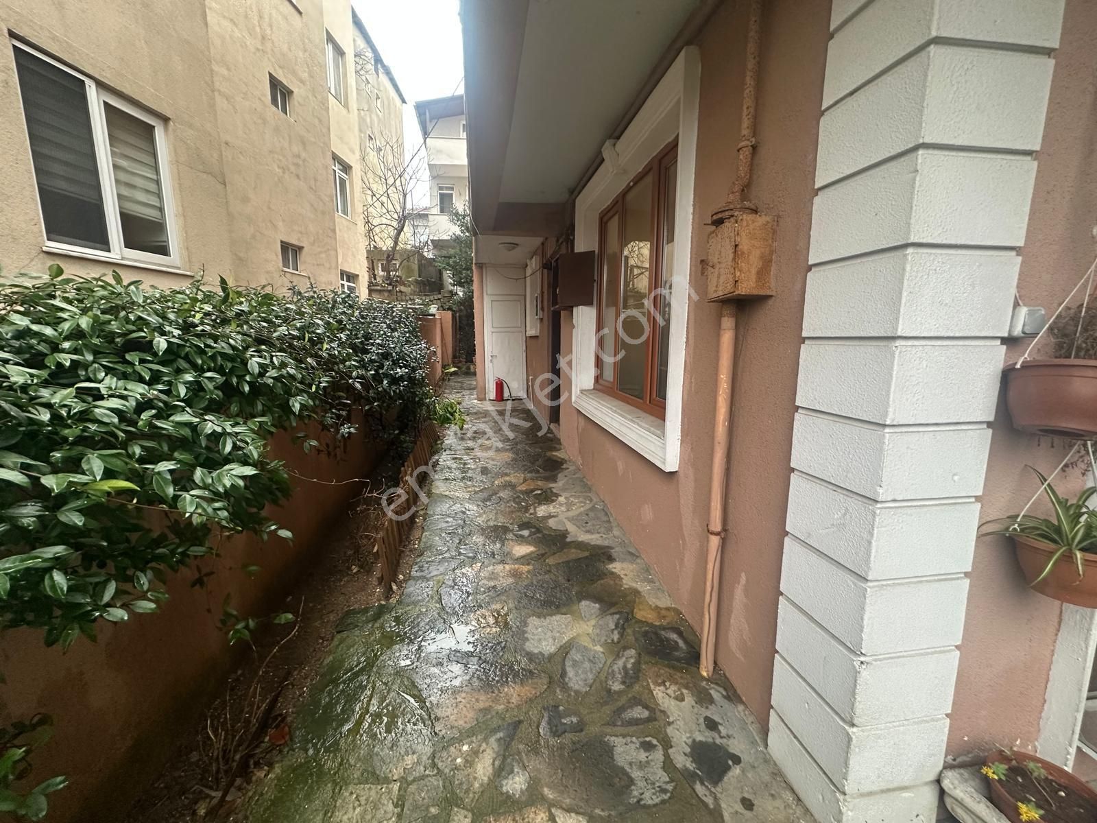 Sarıyer Tarabya Şenevler'de 2+1 Full Eşyalı Bahçe Katı Daire - Görsel 27