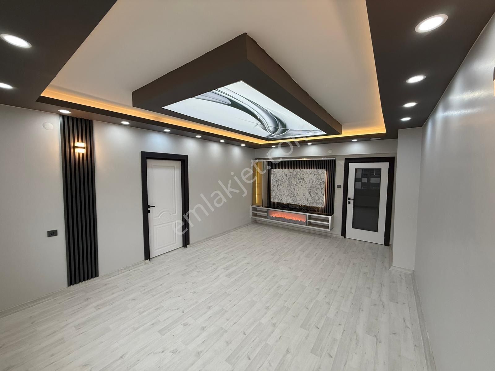 Plevne Mahallesi Ayık Sokak 3 + 1 Üçüncü Son Kat Full Yapılı Satılık Daire - Görsel 12