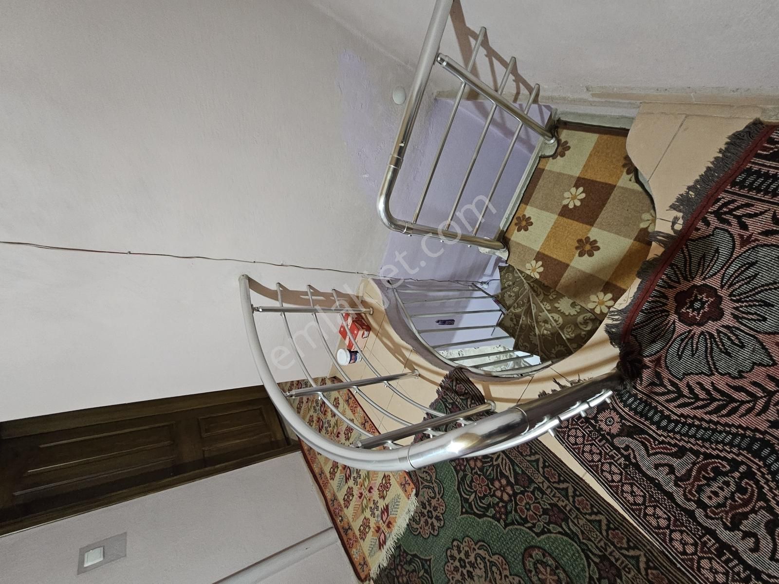 Kovanağzında Satılık Bahçeli İki Katlı Müstakil Ev 297 M2 Arsalı - Görsel 24