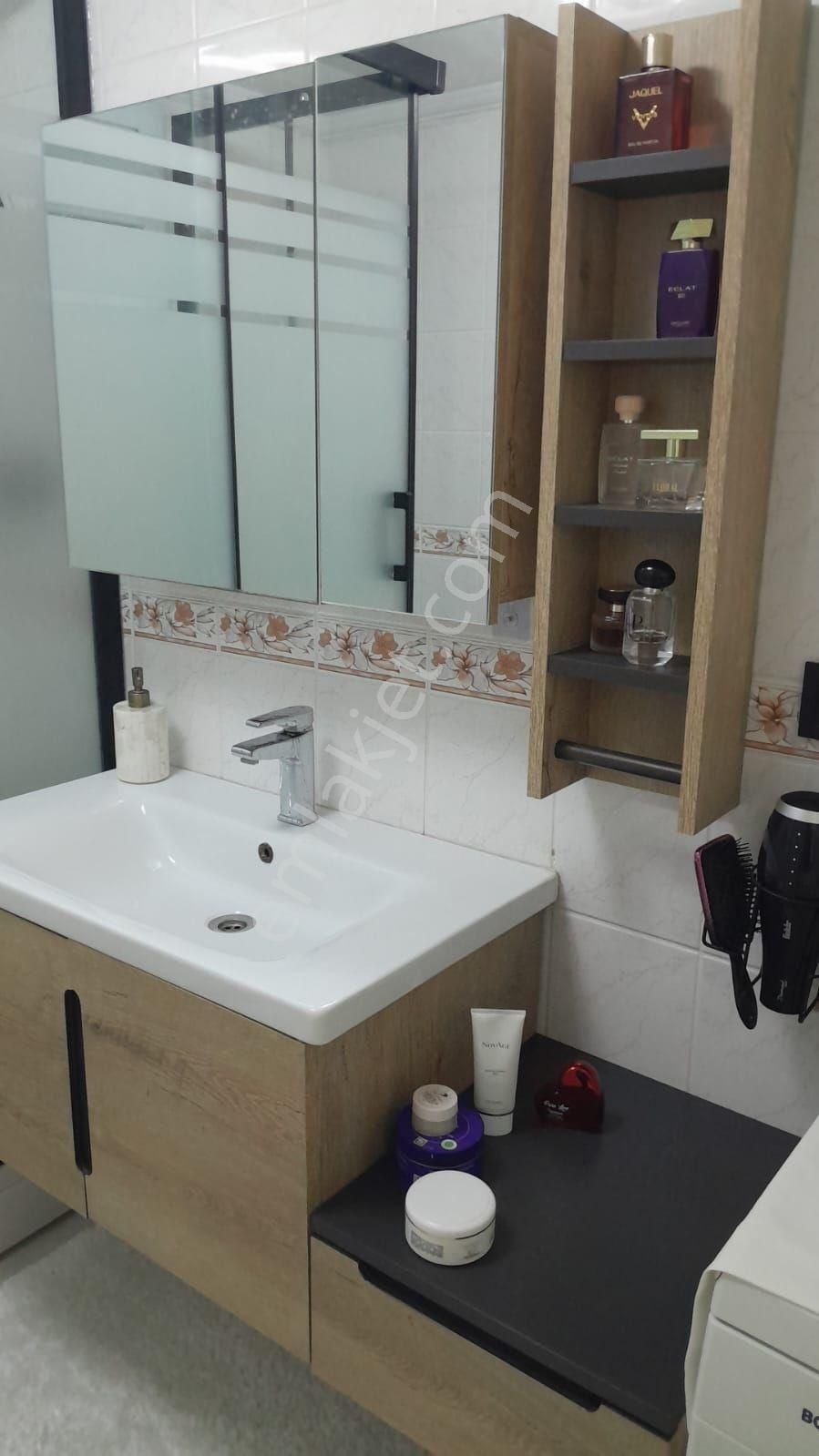 Selimpasa Güzelkent Sitesi Temiz Bakımlı Ferah 3+1 130 M2 Satılık Daire - Görsel 16