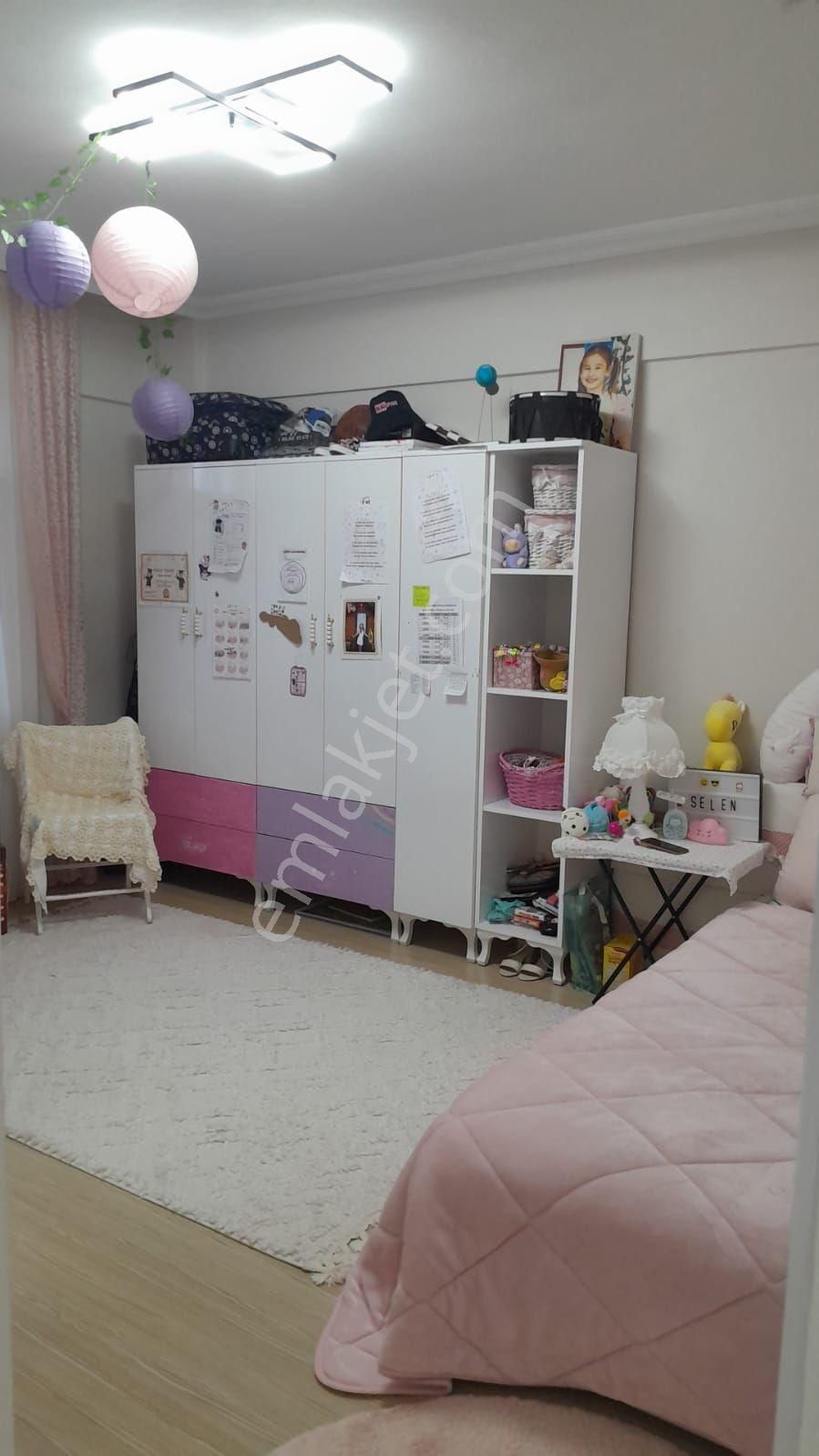 Selimpasa Güzelkent Sitesi Temiz Bakımlı Ferah 3+1 130 M2 Satılık Daire - Görsel 28