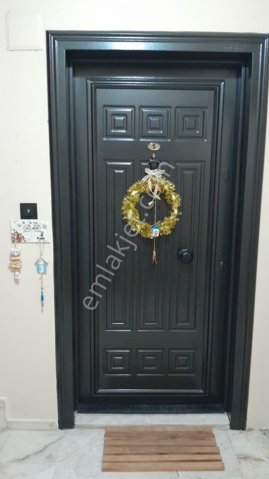 Selimpasa Güzelkent Sitesi Temiz Bakımlı Ferah 3+1 130 M2 Satılık Daire - Görsel 12