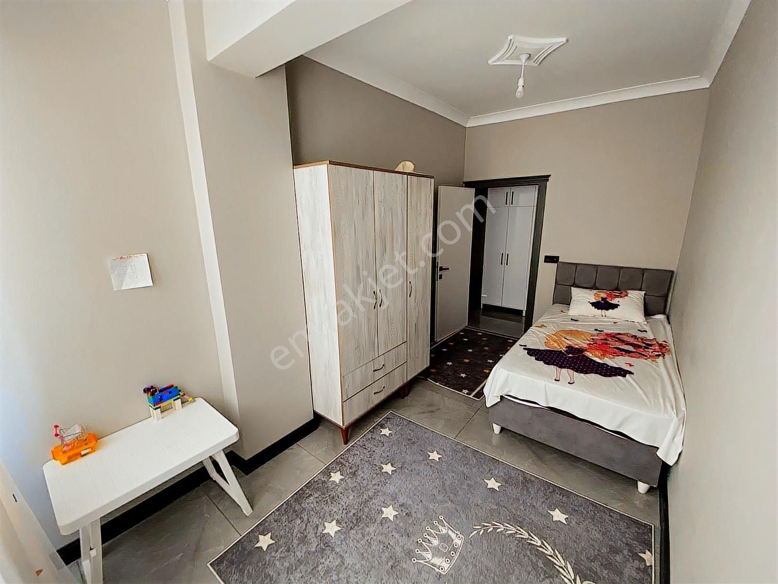 Mehmet Akif / 2+1 /kiralık / Full Eşyalı - Görsel 3