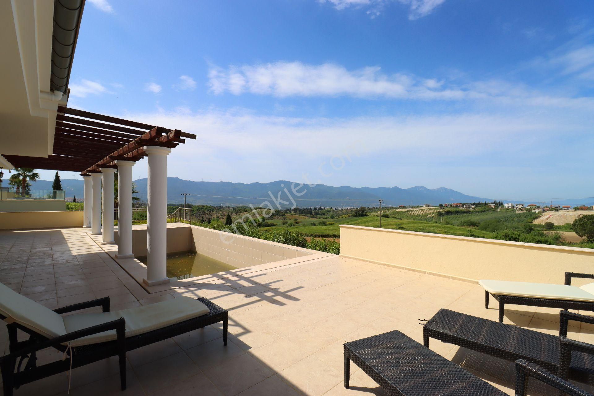 Fırsat İndirimle Kuşadası Nda 1.000 M2 Arsada Deniz Manzaralı 4+1 Havuzlu Müstakıl Satılık Vılla - Görsel 35