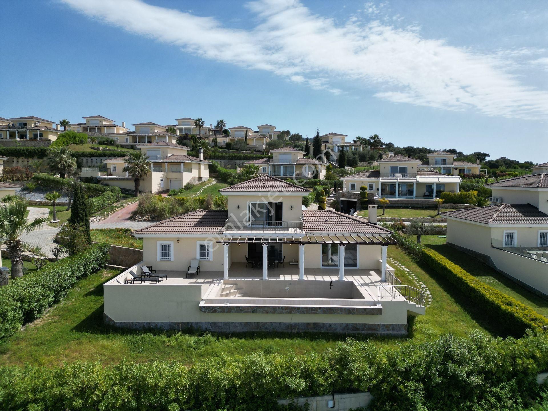 Fırsat İndirimle Kuşadası Nda 1.000 M2 Arsada Deniz Manzaralı 4+1 Havuzlu Müstakıl Satılık Vılla - Görsel 7