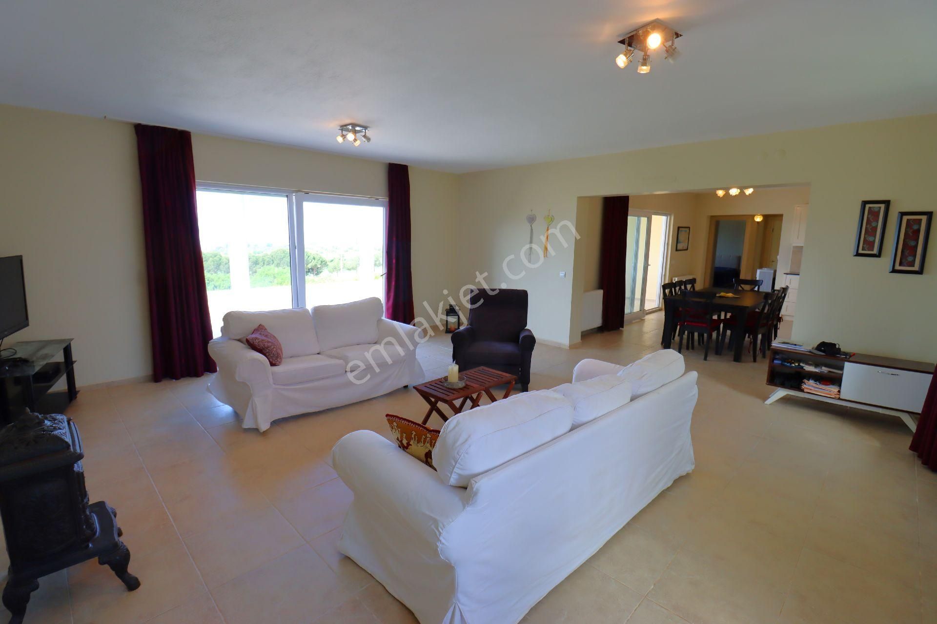 Fırsat İndirimle Kuşadası Nda 1.000 M2 Arsada Deniz Manzaralı 4+1 Havuzlu Müstakıl Satılık Vılla - Görsel 28