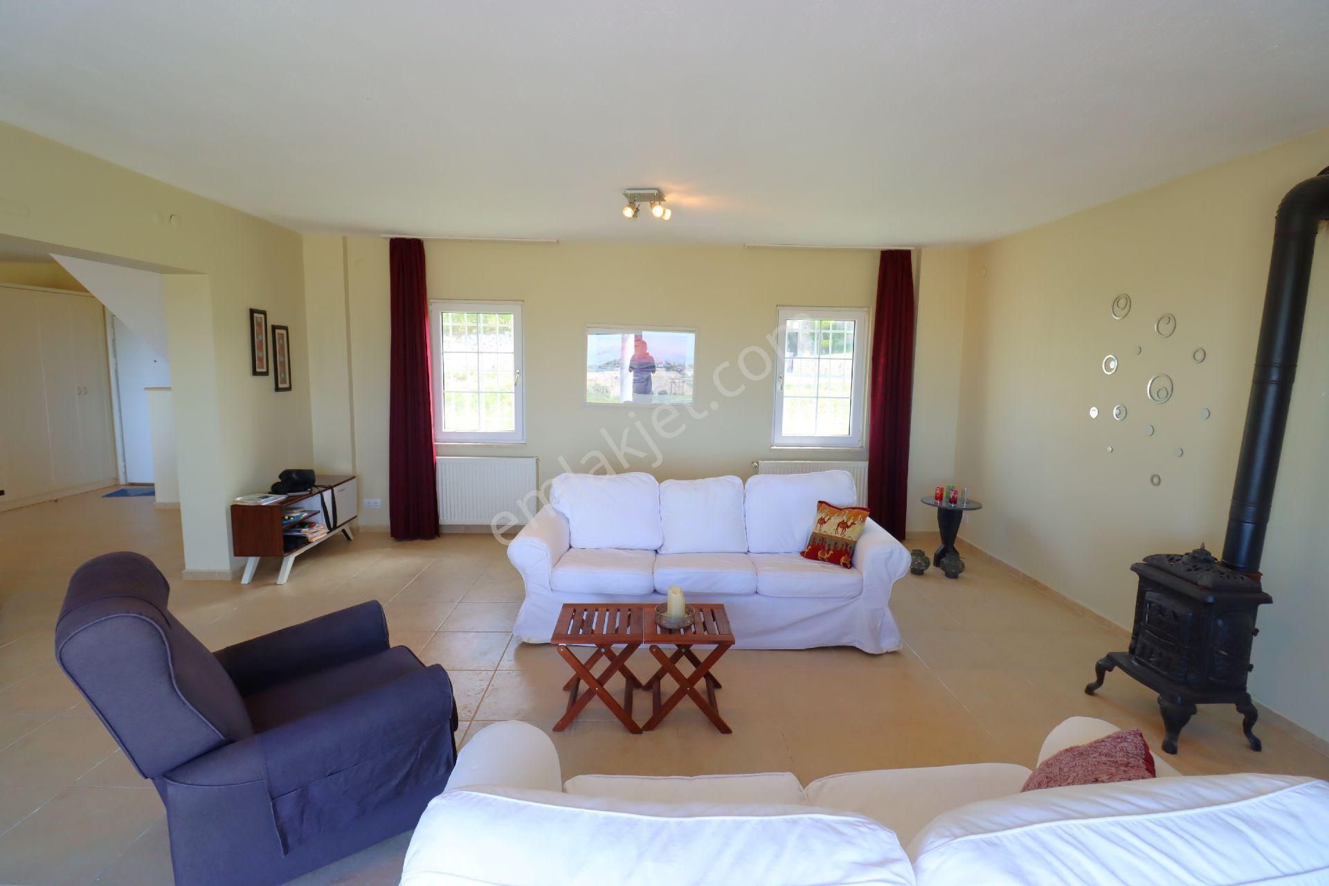 Fırsat İndirimle Kuşadası Nda 1.000 M2 Arsada Deniz Manzaralı 4+1 Havuzlu Müstakıl Satılık Vılla - Görsel 27