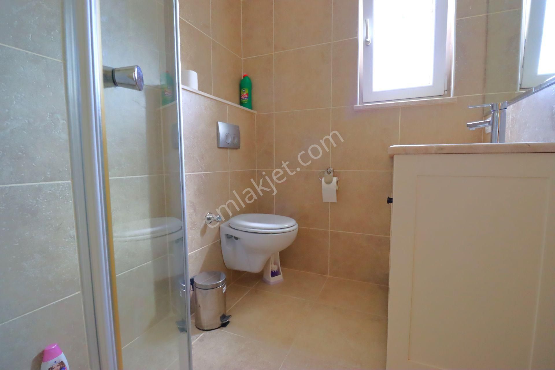 Fırsat İndirimle Kuşadası Nda 1.000 M2 Arsada Deniz Manzaralı 4+1 Havuzlu Müstakıl Satılık Vılla - Görsel 15