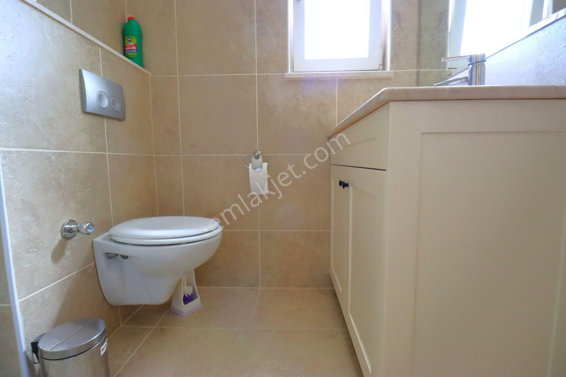 Fırsat İndirimle Kuşadası Nda 1.000 M2 Arsada Deniz Manzaralı 4+1 Havuzlu Müstakıl Satılık Vılla - Görsel 14