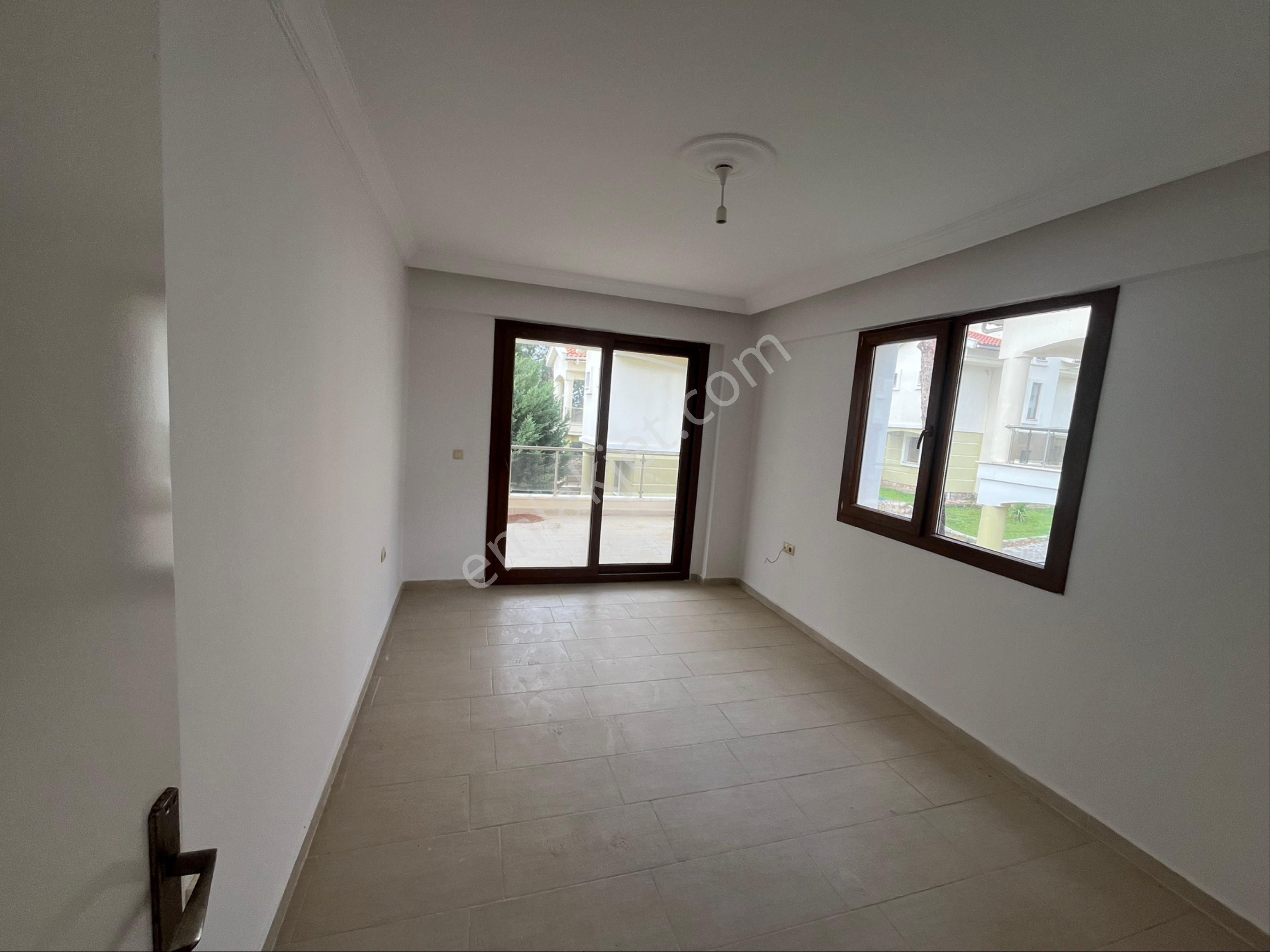 Didim Akbük Te Satılık 4+1 Müstakil Villa - Görsel 24