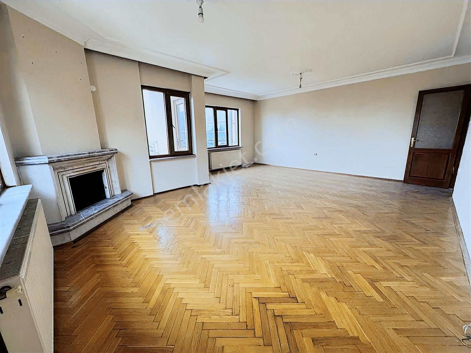 Beşevler Metro İstasyon Dibi İzmir Yoluna Cephe Kiralik Daire - Görsel 33