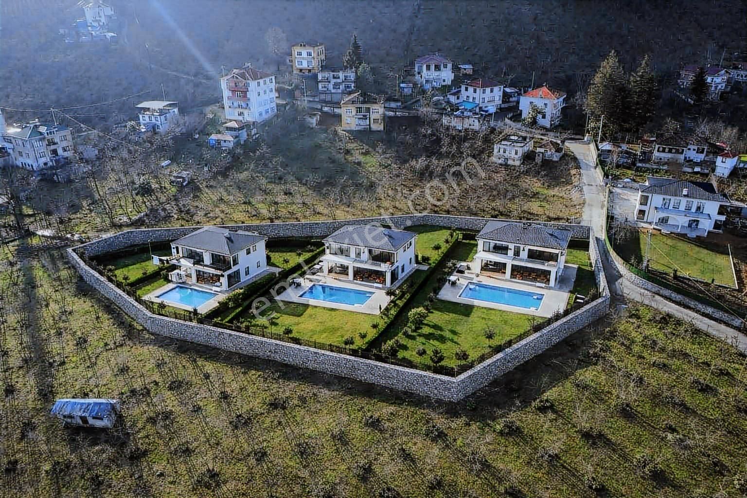 Trabzonda Deniz Manzaralı Projeli Arazi - Görsel 17