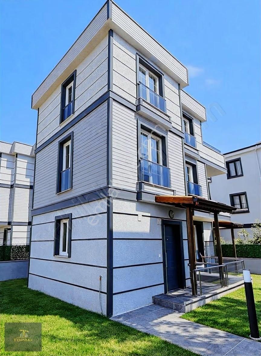***toprak İnşaat'tan'iskanlı Müstakil Lüks Villar - Görsel 3