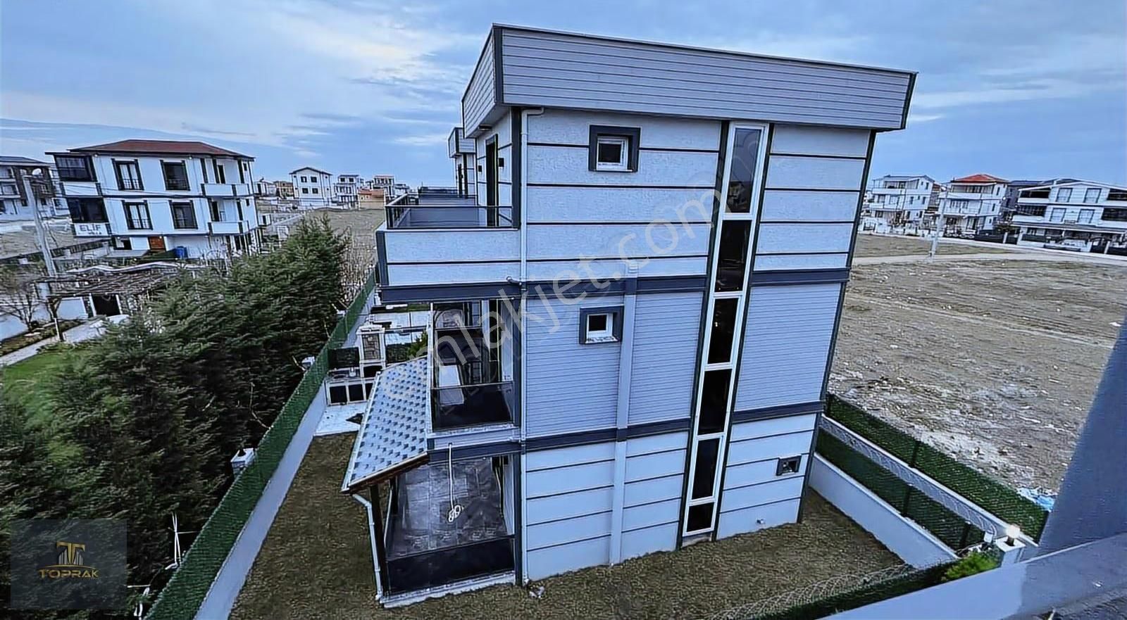 ***toprak İnşaat'tan'iskanlı Müstakil Lüks Villar - Görsel 16