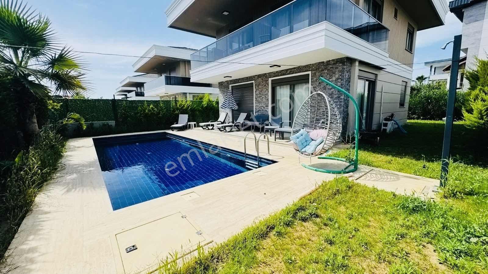 Belek River Side Sitesinde Ultra Lüks Villa - Görsel 15
