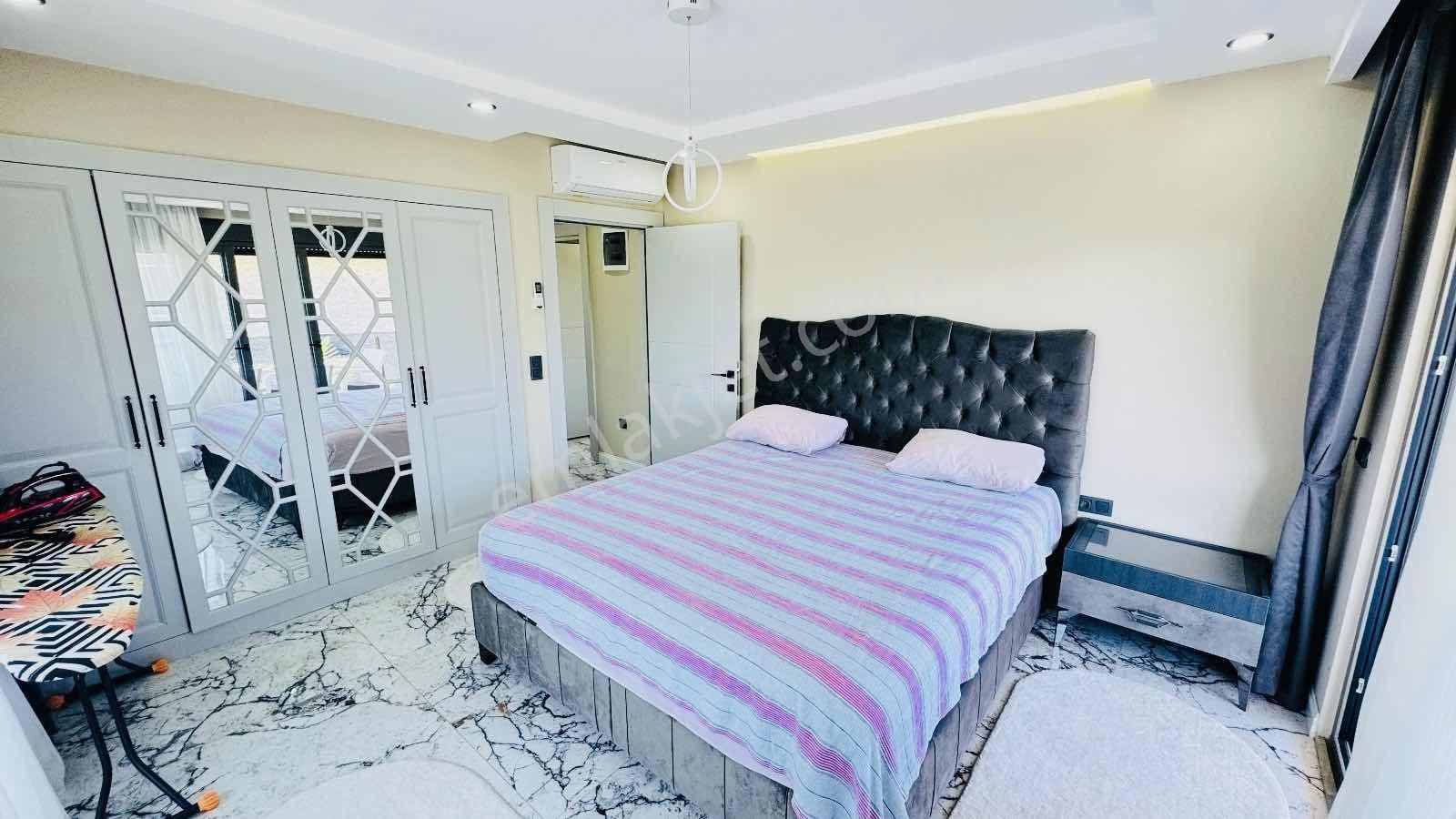 Belek River Side Sitesinde Ultra Lüks Havuz Isıtmalı Villa - Görsel 15