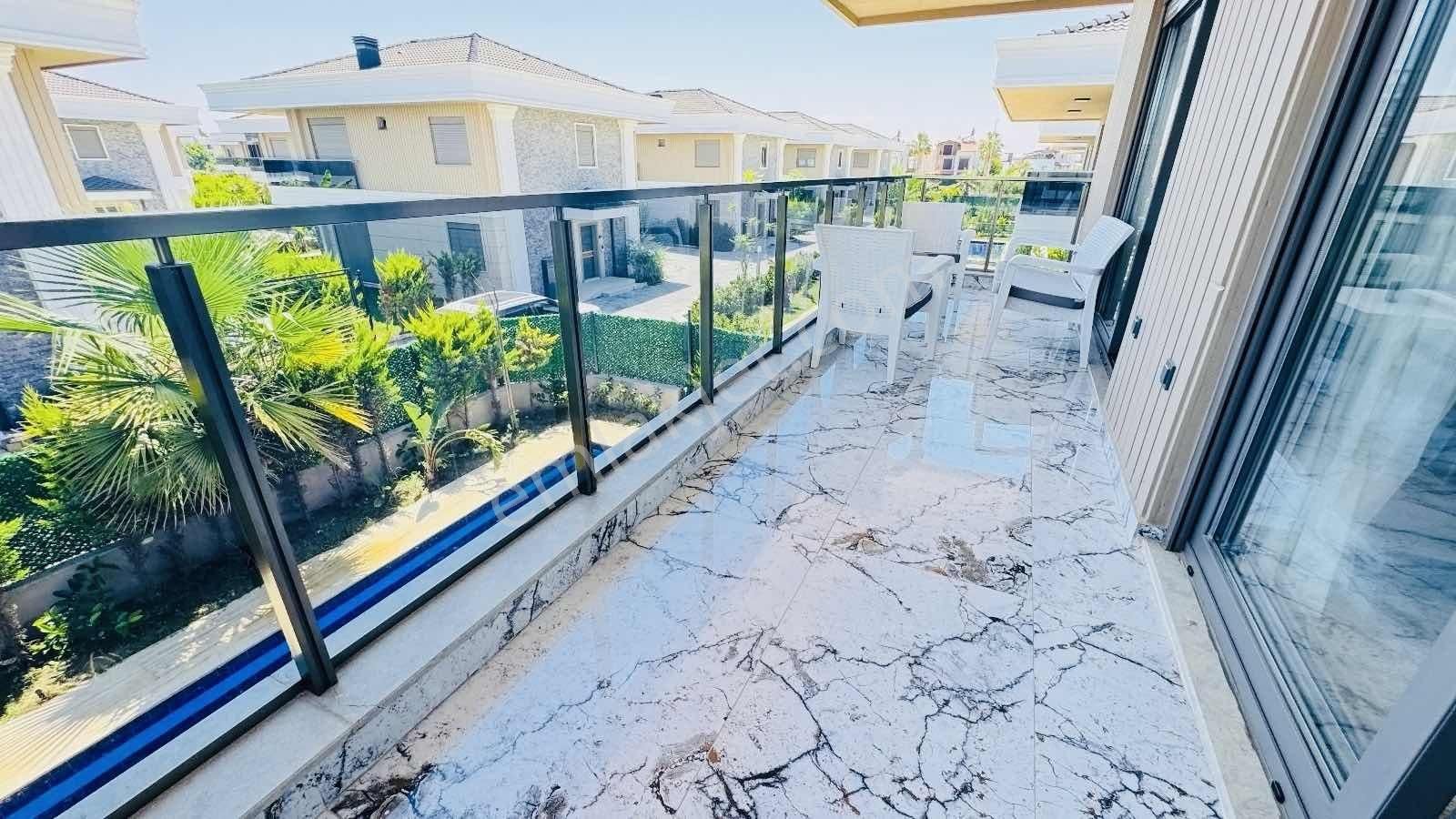 Belek River Side Sitesinde Ultra Lüks Havuz Isıtmalı Villa - Görsel 21