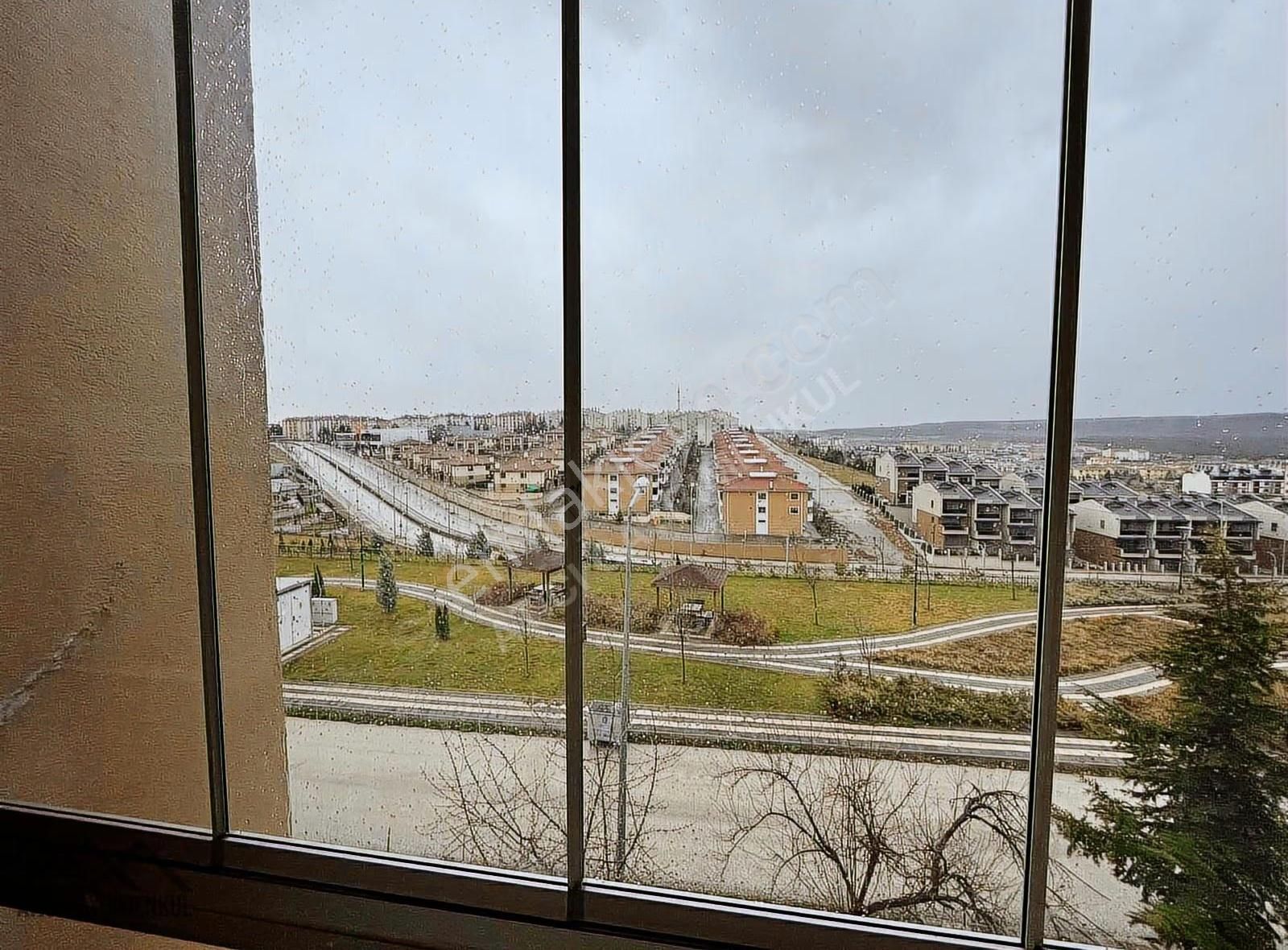 Çankaya'da Mustafa Özel Blv. Yakını 3+1 Kiralık Daire - Görsel 17