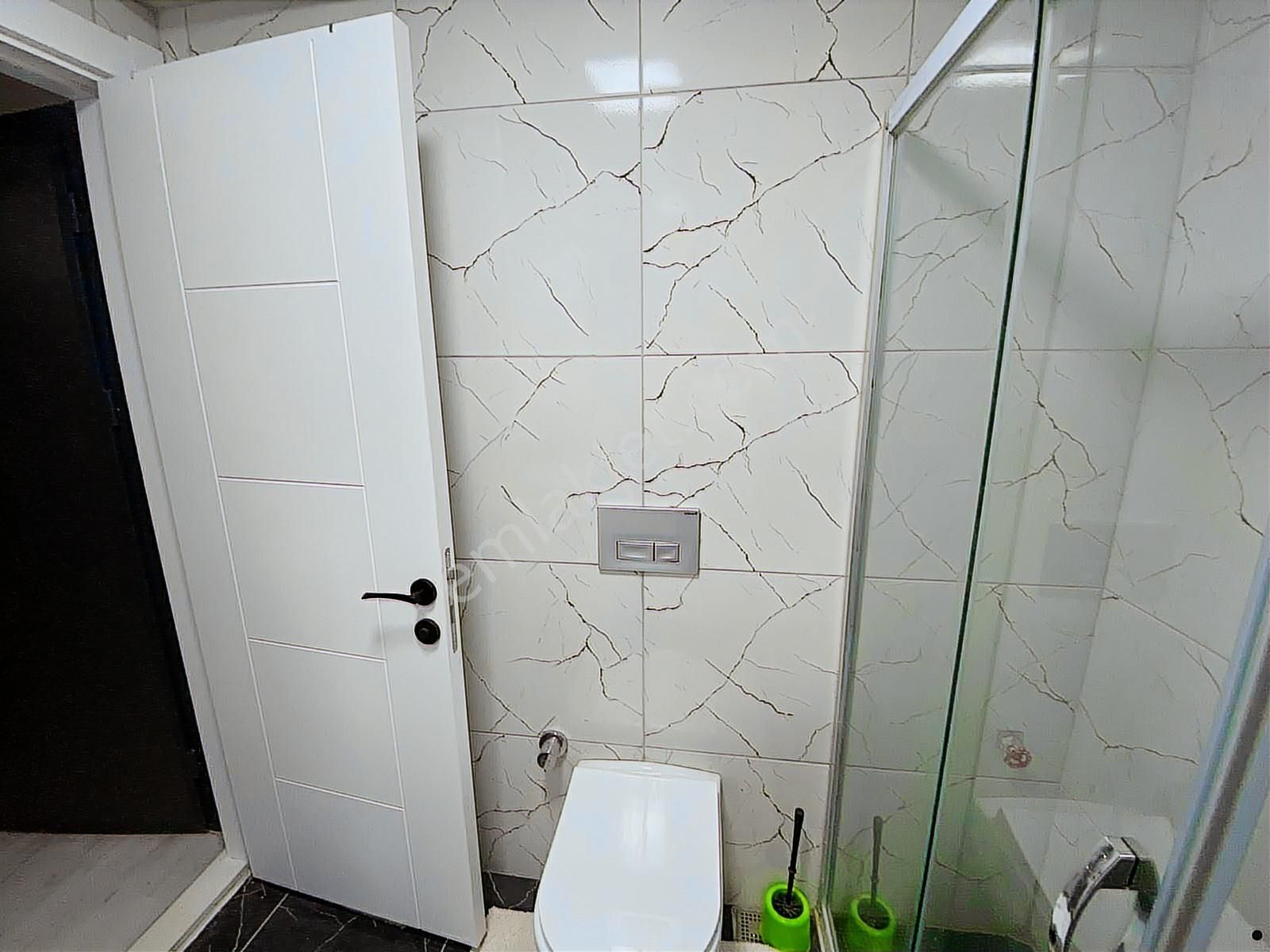 İzmir Buca Tınaztepe Mah (kuruçeşme) Eşyalı Kiralık 1+1 Daire - Görsel 3