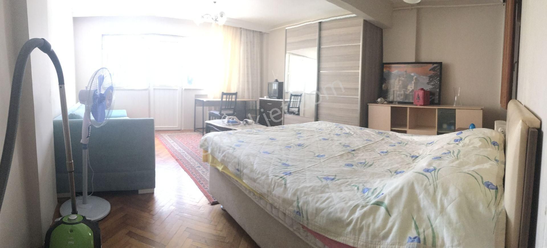 Sahibinden Eşyalı Harbiye Otobüs Durağının Bir Arka Sokağı Videolu - Görsel 3