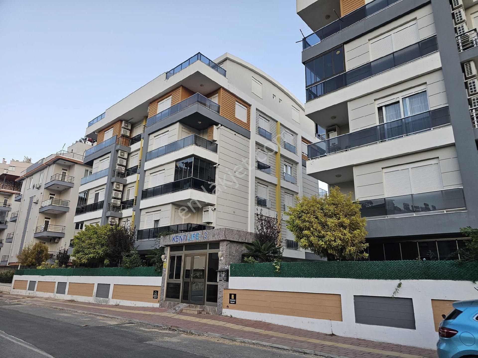 Antalya Konyaaltı Havuzlu Sitede Doğalgazlı Satılık Daire - Görsel 11
