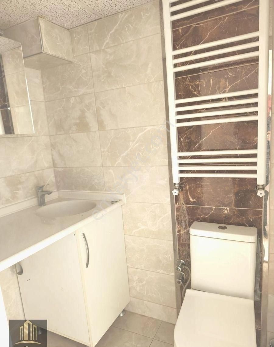 Kahramanlar'da 5 Yaşında Asansörlü,doğalgazlı 1+1 Kiralık Daire - Görsel 30