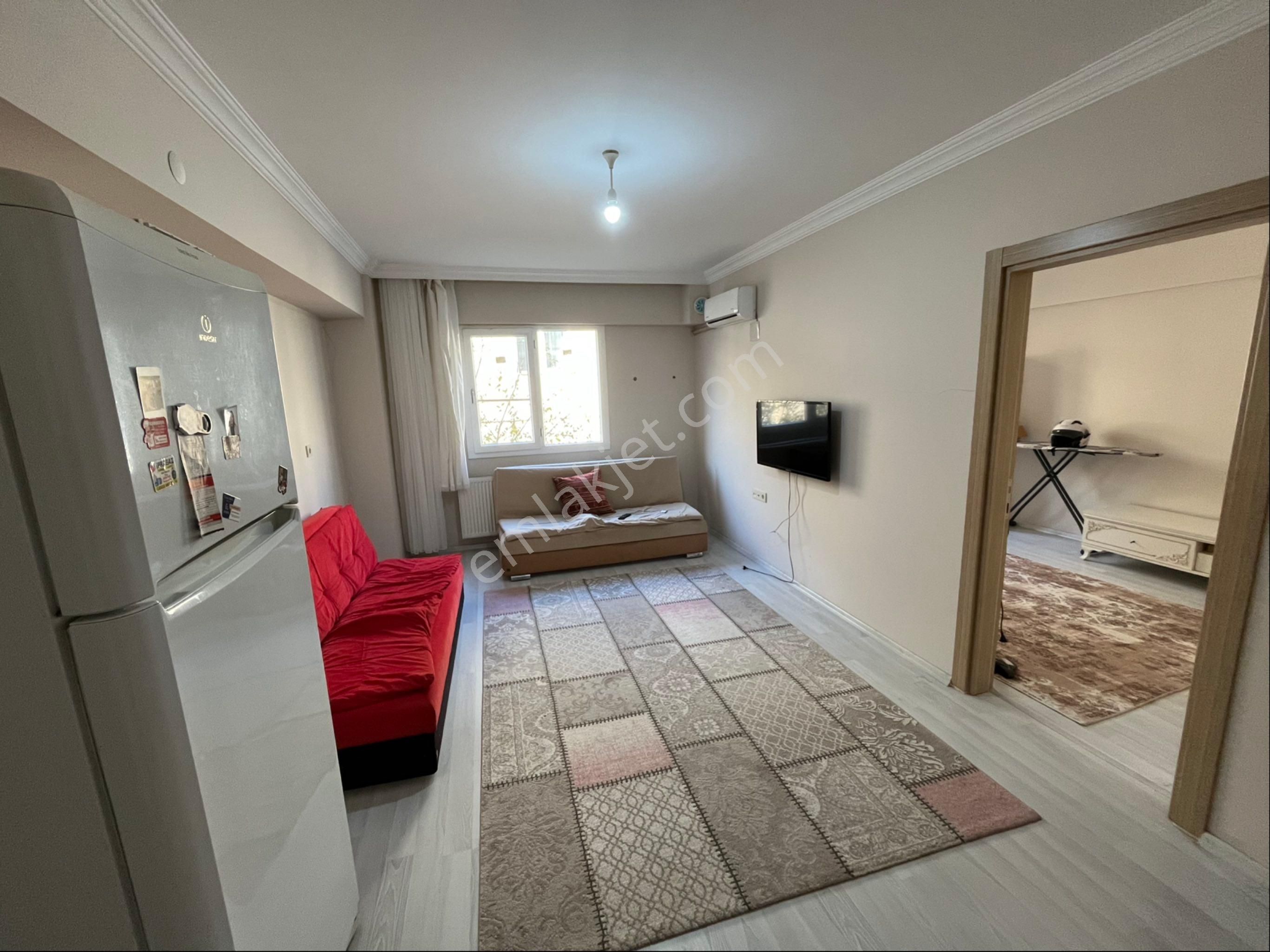 Miray Emlaktan Nazilli İsabeyli Mahallesinde Eşyalı Kiralık 1+1 Daire