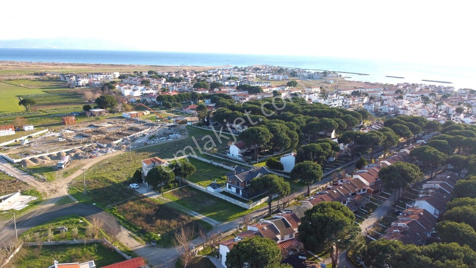 Sahilde Plaja Yürüme Mesafesinde Köşe Konumlu Premium Arsa - Görsel 5