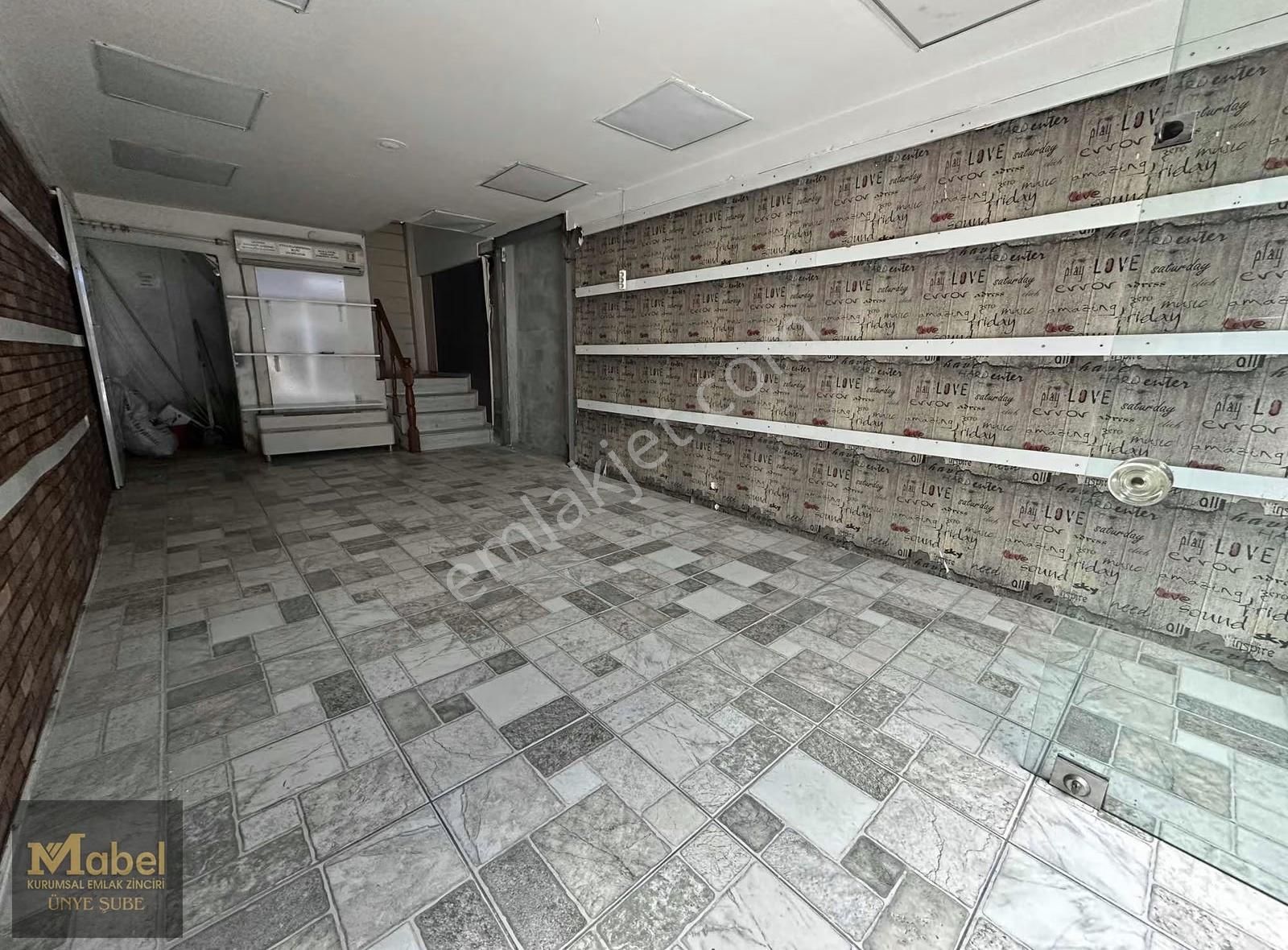 Mabelden Ünyenin Tam Nokta Lokasyonu**meydan Da**satılık İş Yeri - Görsel 9