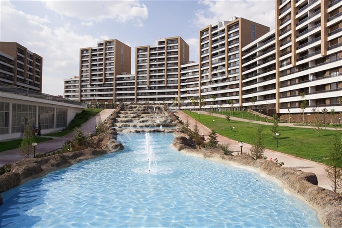 Karaca'dan Hakim Konaklarında Arakat 4+1 Satılık Daire - Görsel 5